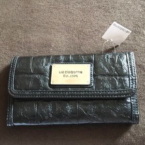 Liz Claiborne wallet